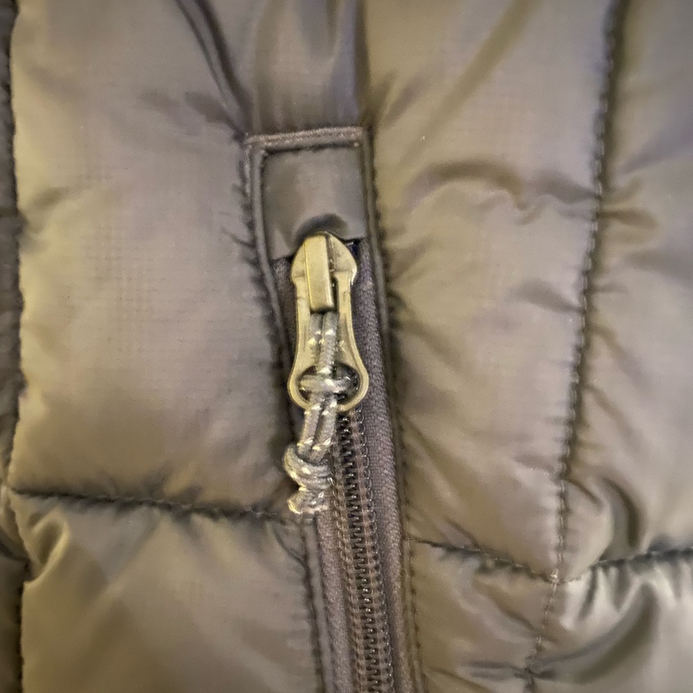 Mens bubble Vest - Picture 4 of 4